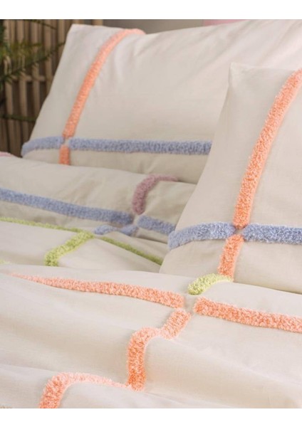 Puff Nakışlı Çift Kişilik Nevresim Takımı Insula Pudra modelleri