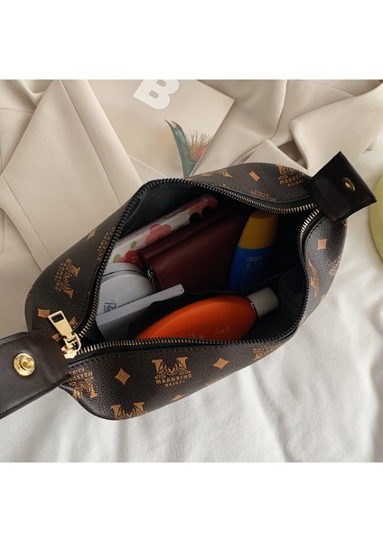 Yj Kozmetik Çantası Kadın Retro Büyük Kapasiteli Mektup Baskılı Taşınabilir (Yurt Dışından) fiyatları