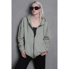 Madmext Mint Yeşili Kapüşonlu Basic Sweatshirt MG1900