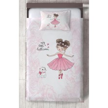 Mekta Home Bebek ve Çocuk Odası Balerin Kız ve Kedi Desenli Motifli Yatak Örtüsü