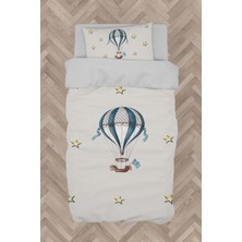 Mekta Home Bebek ve Çocuk Odası Uçan Balon ve Yıldızlar Desenli Nevresim Takımı