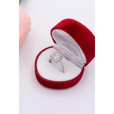 Latif Kuyumcu 14 Ayar Altın Yüzük Baget Taş Yüzük LKYZK1332