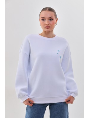 Kallima Kalın Kışlık Oversize Basic Bisiklet Yaka Kar Tanesi Baskılı Beyaz Yılbaşı Sweatshirt