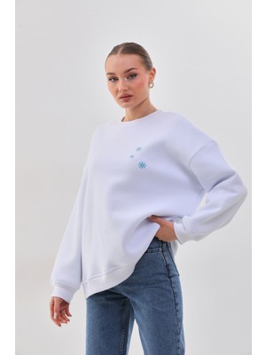 Kallima Kalın Kışlık Oversize Basic Bisiklet Yaka Kar Tanesi Baskılı Beyaz Yılbaşı Sweatshirt