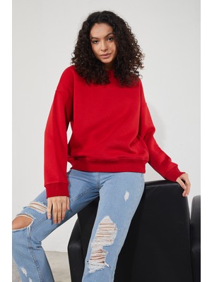 2D2B  Kadın Bisiklet Yaka Uzun Kollu Basic 3 Iplik Şardonlu Sweatshirt