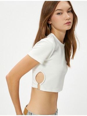 Koton Crop Tişört Pencere Detaylı Kısa Kollu Bisiklet Yaka Pamuklu