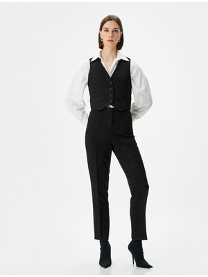 Koton Melis Ağazat x Koton - Dokulu V Yaka Yelek