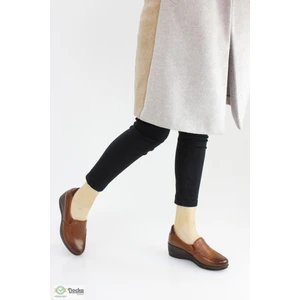 Kadın Bağcıksız Hakiki Deri Ortopedık Dolgu Topuk Ayakkabı F24/CM57609