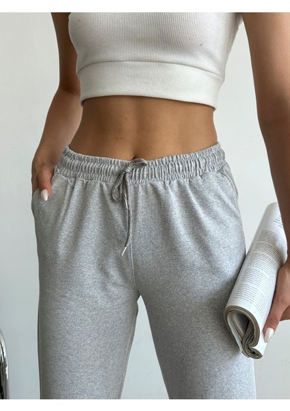 Kadın Siyah Yüksek Belli Jogger Eşofman Altı Paça Lastikli
