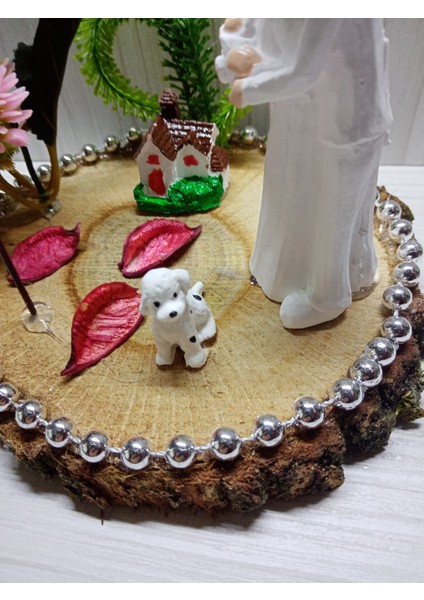 Evlilik Yıl Dönümü Hediyesi Sevgiliye Hediye Sarılan Çift Temalı Kütük Teraryum fırsatları