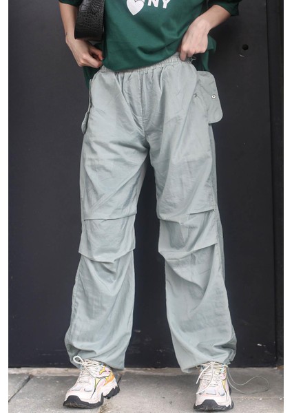 Mint Yeşili Paraşüt Jogger Kadın Pantolon MG1726