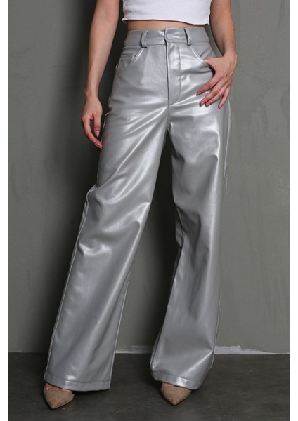 Gümüş Deri Basic Kadın Pantolon MG1316