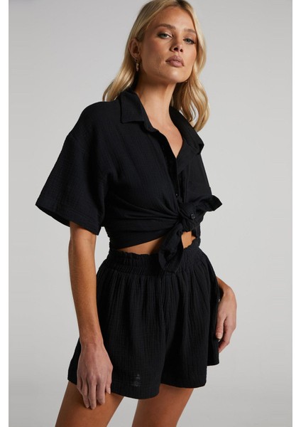 Siyah Muslin Kumaş Basic Kadın Gömlek MG1784