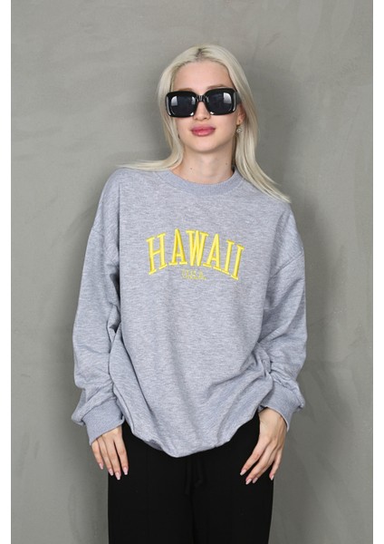 Gri Bisiklet Yaka Baskılı Sweatshirt MG1922