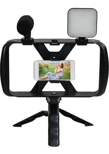 Tek Işık Selfie Çubuk Tripod 4 In 1 Fotoğraf Tripod Standı Seti Geri Çekilebilir Klip Tripod Mikrofon ile Standı Dolgu Işığı Kadın Seyahat Fotoğraf (Yurt Dışından)