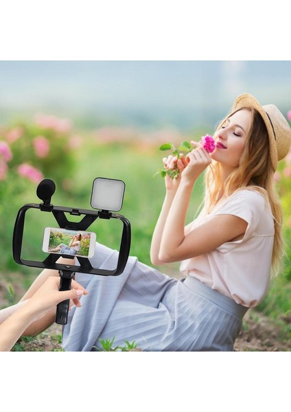 Tek Işık 4 In 1 Fotoğraf Tripod Standı Seti Işık ve Mikrofon ile Selfie Çubuk Tripod Tavşan Kafesi Sabitleyici Cep Telefonu Tutucu Klip (Yurt Dışından)