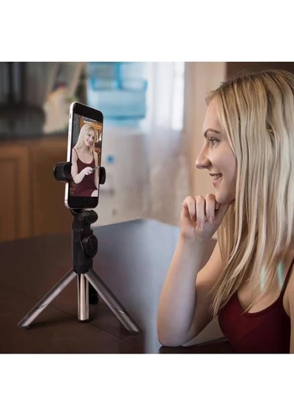 1m Pembe Çift Işık 360° Dönebilen Telefon Tutucu Kablosuz Selfie Çubuğu Bluetooth Teleskopik Katlanabilir Tripod Dolgu Işığıyla Uzatılabilir Uzaktan Kumanda (Yurt Dışından) fırsatları