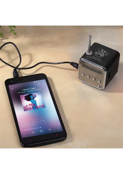 Siyah Taşınabilir LED Kablosuz Mini Tf Kartusb Stereo Süper Bas Hoparlör Mp3/4 Müzik Çalar Fm Radyo Ib USB Aux Arayüzü (Yurt Dışından) modelleri