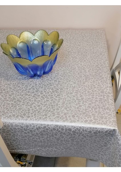 Kaydırmaz Tabanlı Pvc Muşamba - Desenli Silinebilir Masa Örtüsü fiyatları