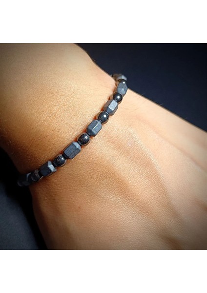 Hematit Doğal Taş Bileklik fırsatları