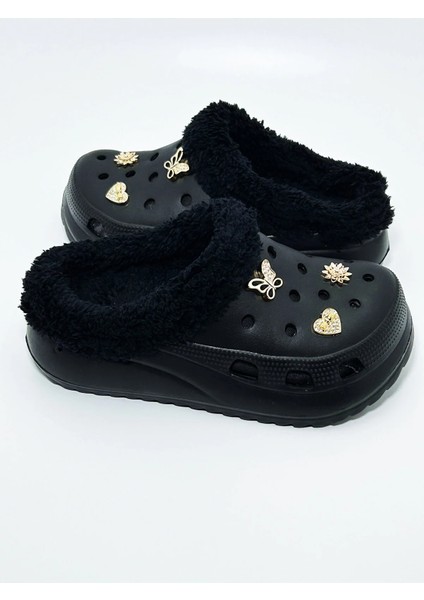 Tüylü Taşlı Crocs Tarzı Kışlık Terlik dar kalıp bir beden büyük tercih ediniz not üzerindeki taşlar değişim göstere bilir