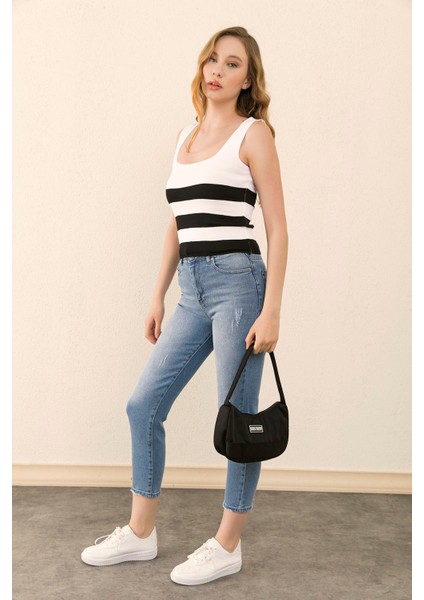 Kadın Siyah Born Champs Armalı Oval Fermuarlı Baget El Çantası fırsatları