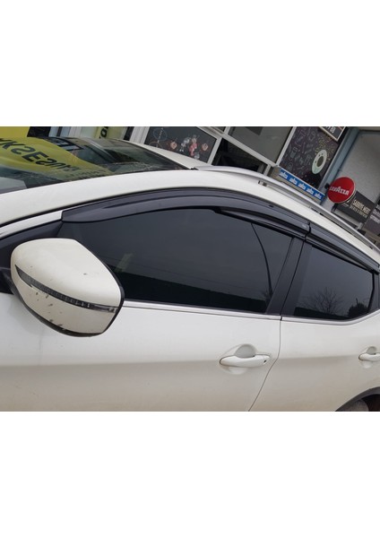 Nissan Qashqai 2007-2020 model 4'lü Mugen Cam Rüzgarlık Seti fiyatları