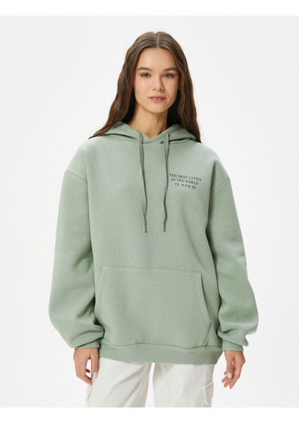 Kapşonlu Sweatshirt Arkası Baskılı Rahat Kalıp Uzun Kollu modelleri
