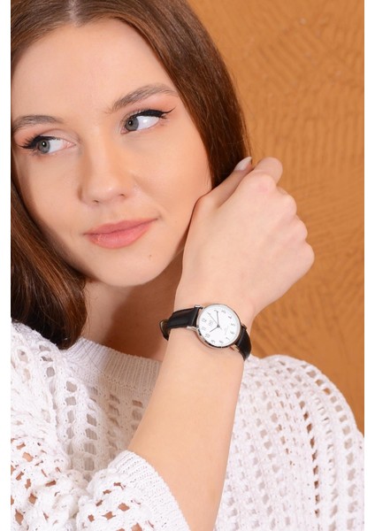 Rakamlı Deri Kayış Kadın Retro Kol Saati fiyatları