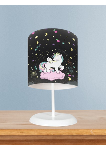 Bebek ve Çocuk Odası Pembe Bulut Üzerinde Unicorn Desenli Siyah Abajur