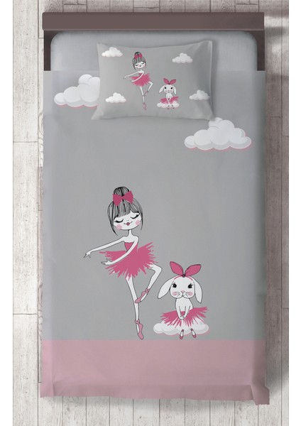 Bebek ve Çocuk Odası Prenses Kız ve Tavşan Desenli Seksekli Yatak Örtüsü