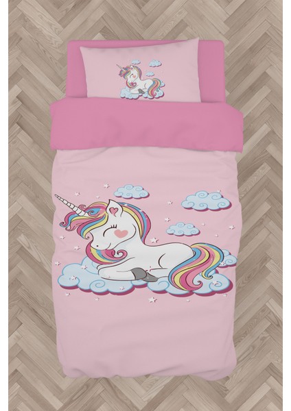 Bebek ve Çocuk Odası Bulutlu Unicorn Desenli Nevresim Takımı