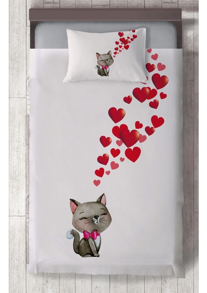 Bebek ve Çocuk Odası Kedi ve Kalp Desenli Yatak Örtüsü