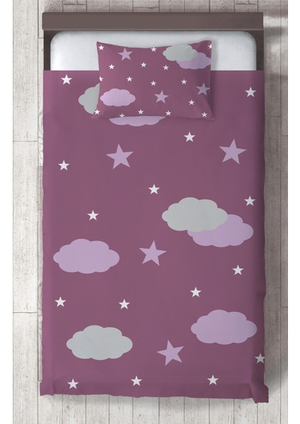 Bebek ve Çocuk Odası Lila Bulut Desenli Yatak Örtüsü