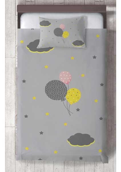 Bebek ve Çocuk Odası Gri Zemin Balonlu Yıldızlı Bulut Desenli Yatak Örtüsü