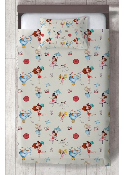 Bebek ve Çocuk Odası Renki Sirk Desenli Yatak Örtüsü