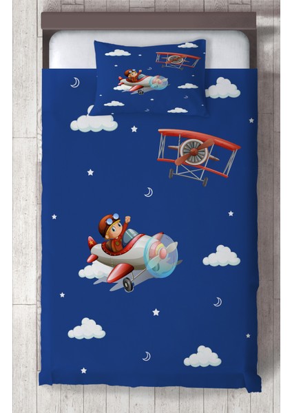 Bebek ve Çocuk Odası Uçak ve Bulut Desenli Yatak Örtüsü