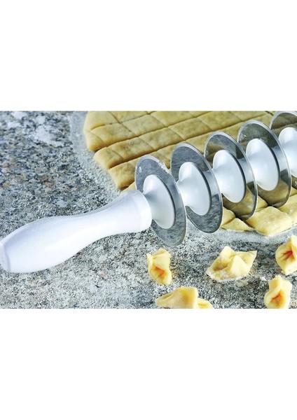 Mantı Kesme Aleti | Mantı Açma Aleti | Mantı Kesici Aleti | Mantı Aparatı | Mantı Kesme Aparatı | Manti Kesme Merdanesi