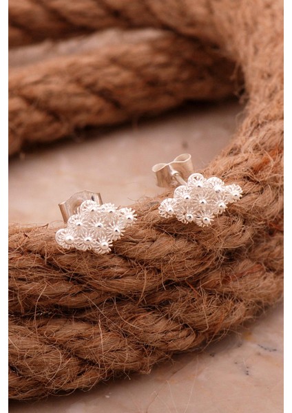 Telkari Elişi Tasarım Gümüş Küpe 6831