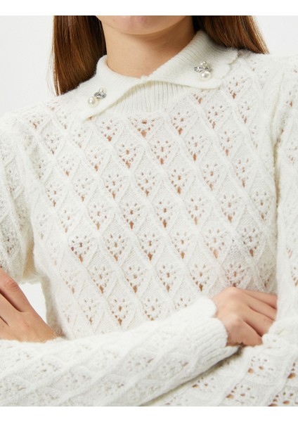Polo Yaka Ajurlu Triko Kazak Slim Fit Yumuşak Dokulu Inci Broş Detaylı indirimleri