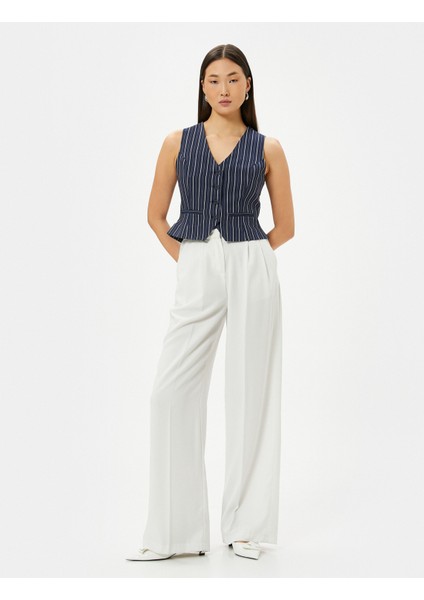 Crop Yelek Düğmeli Fleto Cepli Slim Fit V Yaka