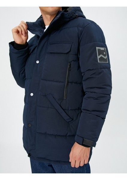 Şişme Mont Kapüşonlu Fermuarlı Cepli Etiket Detaylı indirimleri