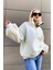 Beyaz Peluş Fermuar Yaka Sweatshirt MG1413 2