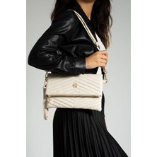 Kadın Suni Deri Kapitone Desenli Çapraz Askılı Mıknatıslı ve Fermuarlı Portföy Çanta