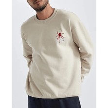 Pull The Hood Unisex Oversize Spirit Sweatshirt