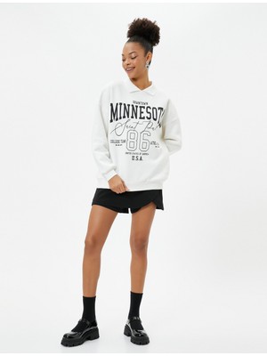 Koton Polo Yaka Sweatshirt Oversize Kolej Temalı Baskılı Pamuk Karışımlı