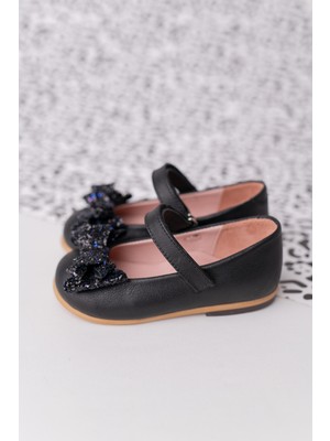 Bebbini Siyah Vegan Kız Çocuk Babet Fiyonklu Ortopedik Düz Tabanlı Ayakkabı Modelleri