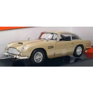 Aston Martin Db5 1/24 Yeşil Model Araba