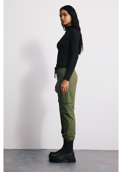 Kargo Cep Comfort Fit Dökümlü Jogger