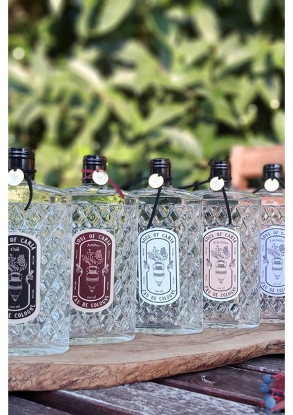 Meşe Kokulu Soul Of Caria Eau De Kolonya 200 Ml Özel Cam Şişe fırsatları
